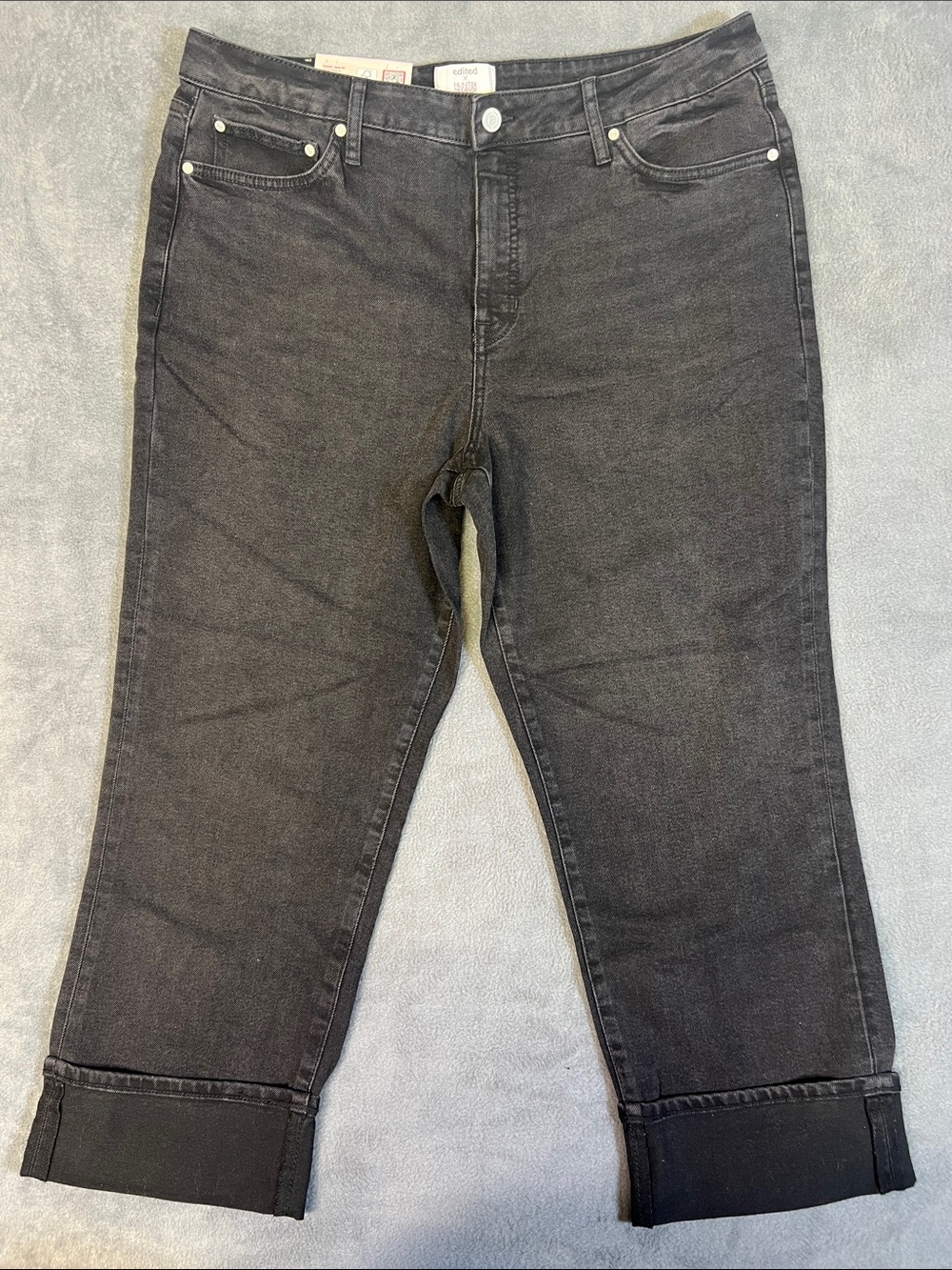 High-Rise Black Women's Jeans with Cuffed Hem
